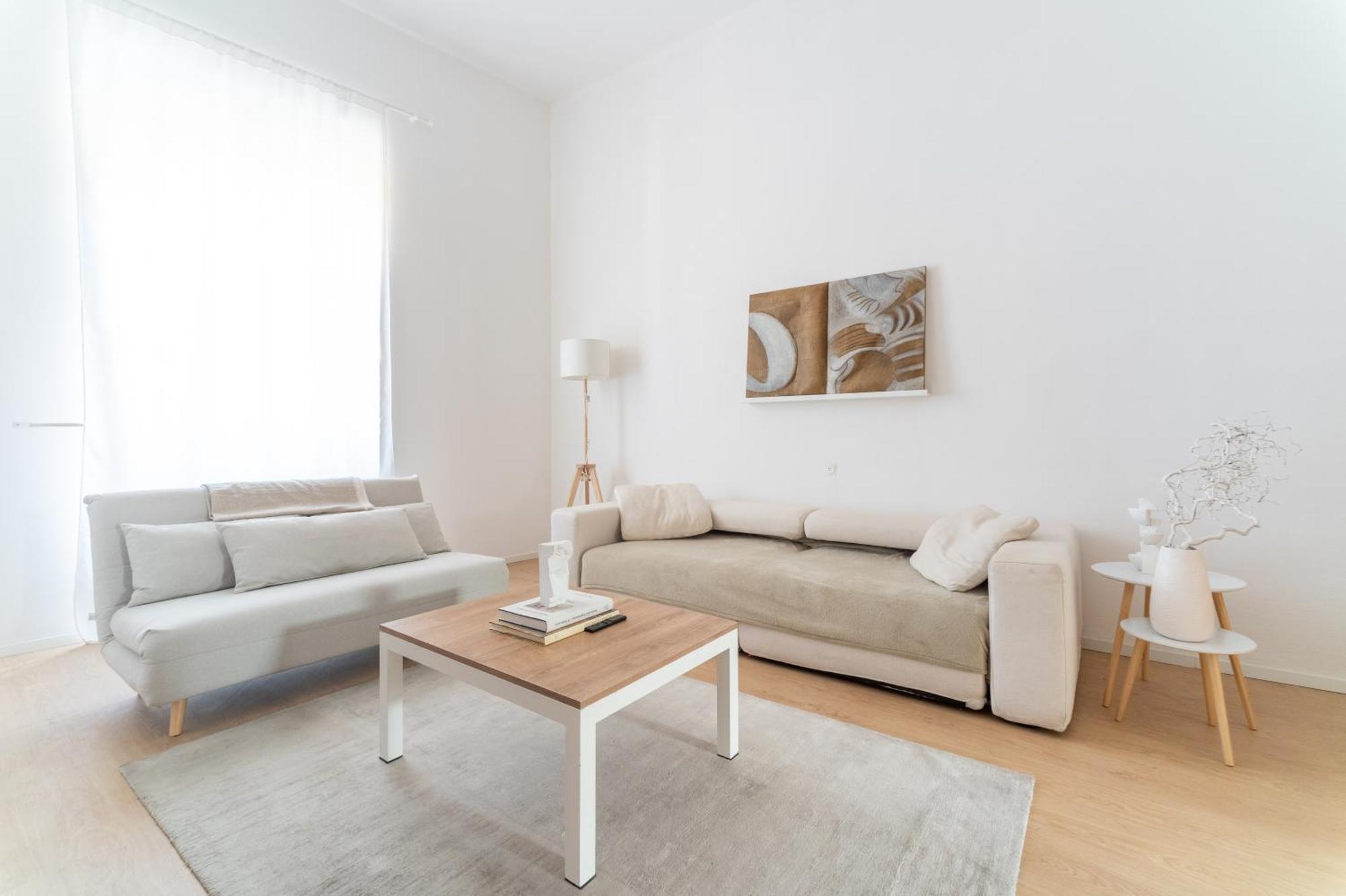 Grand Central 1845 - 2 Bedrooms Design Flat Bergamo Eksteriør bilde