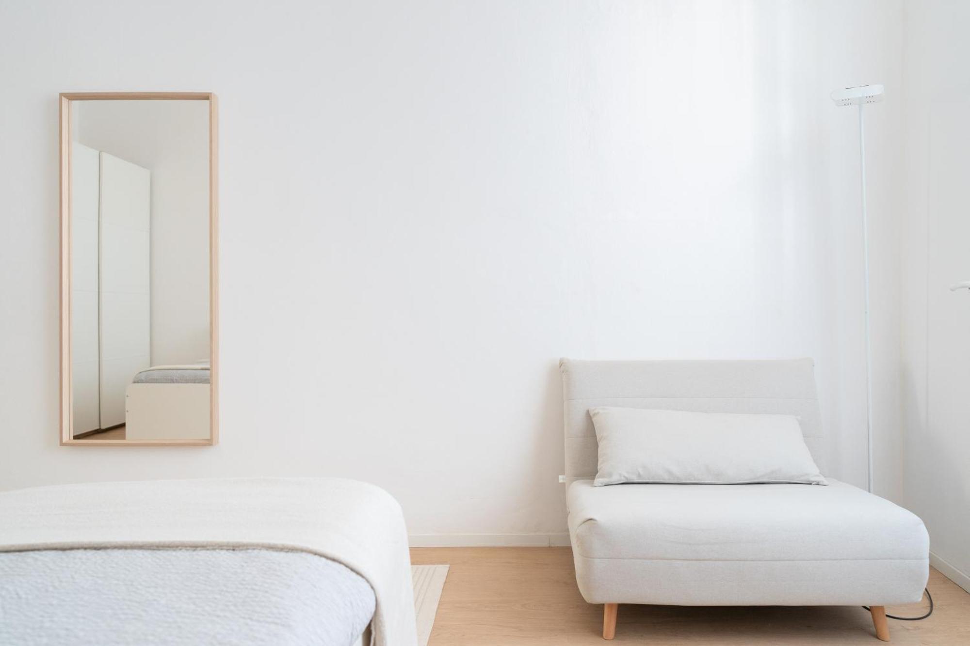 Grand Central 1845 - 2 Bedrooms Design Flat Bergamo Eksteriør bilde