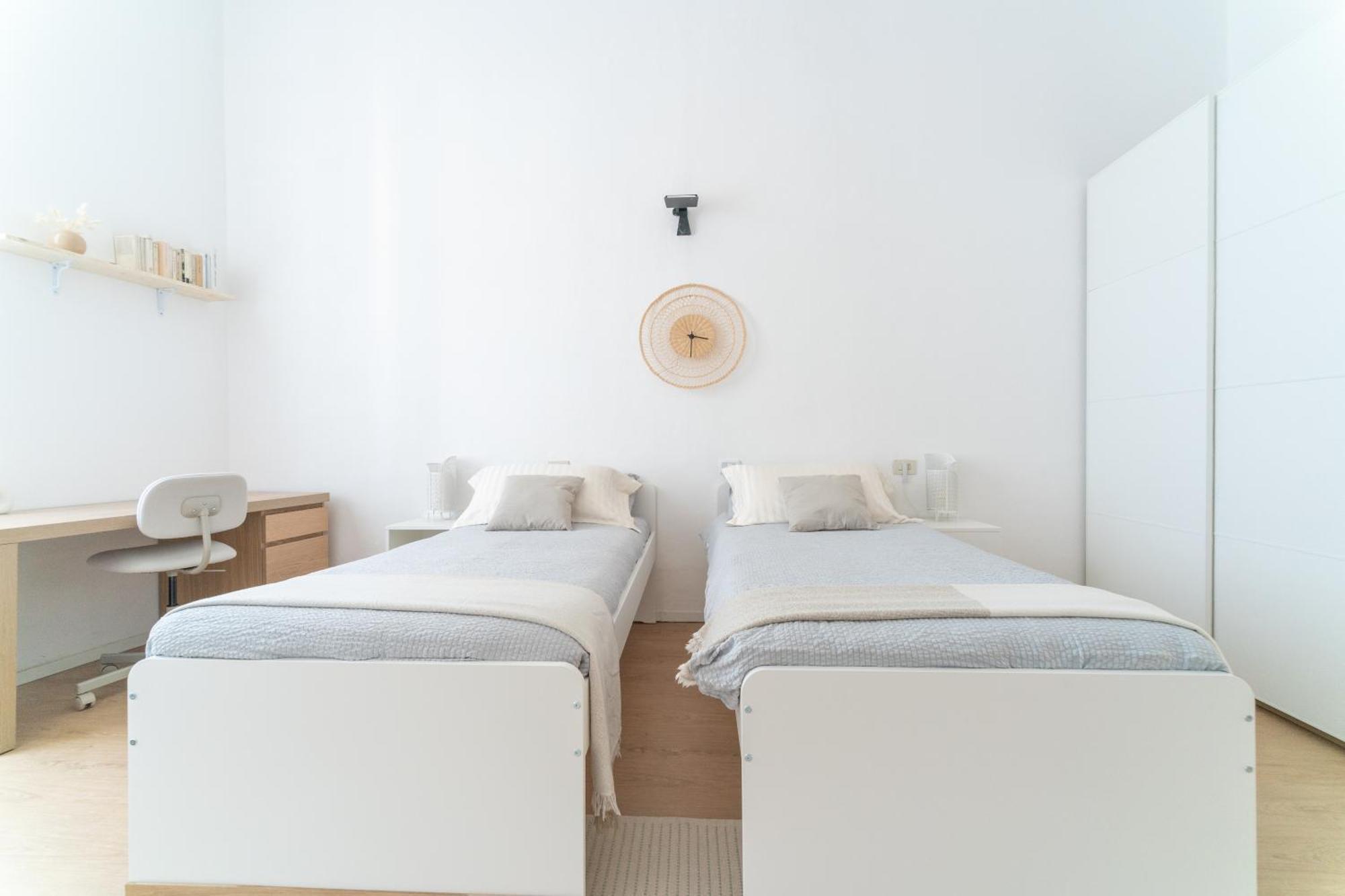 Grand Central 1845 - 2 Bedrooms Design Flat Bergamo Eksteriør bilde