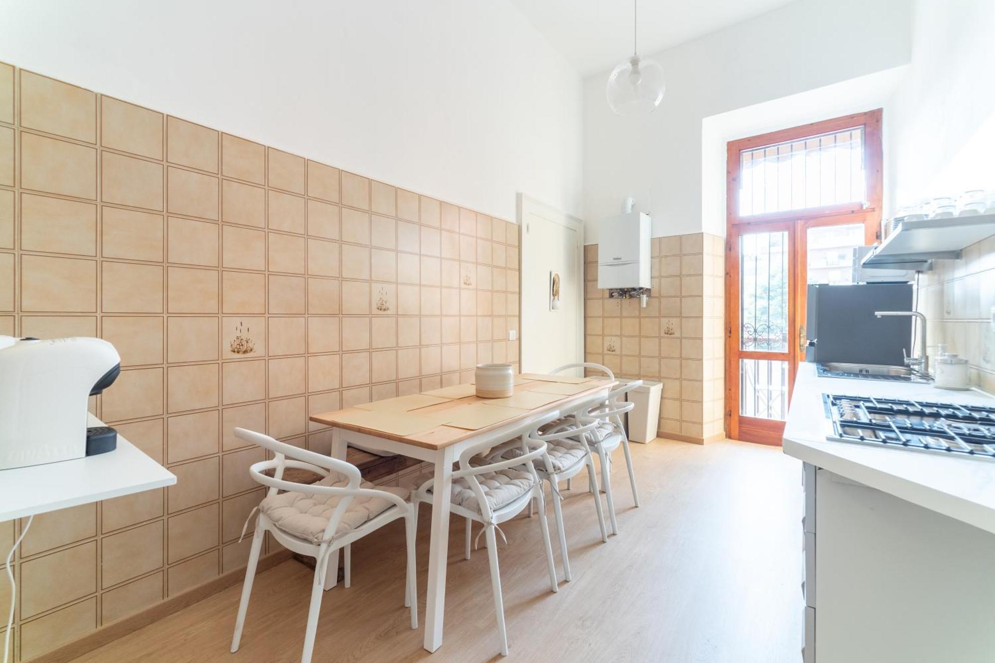 Grand Central 1845 - 2 Bedrooms Design Flat Bergamo Eksteriør bilde